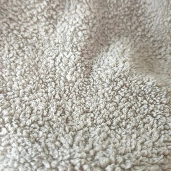 Reach Me Pullover. XL. - Picture 6 of 8